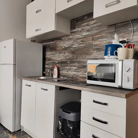 Sukromny Luxusny Apartman Hlohovec Esterno foto